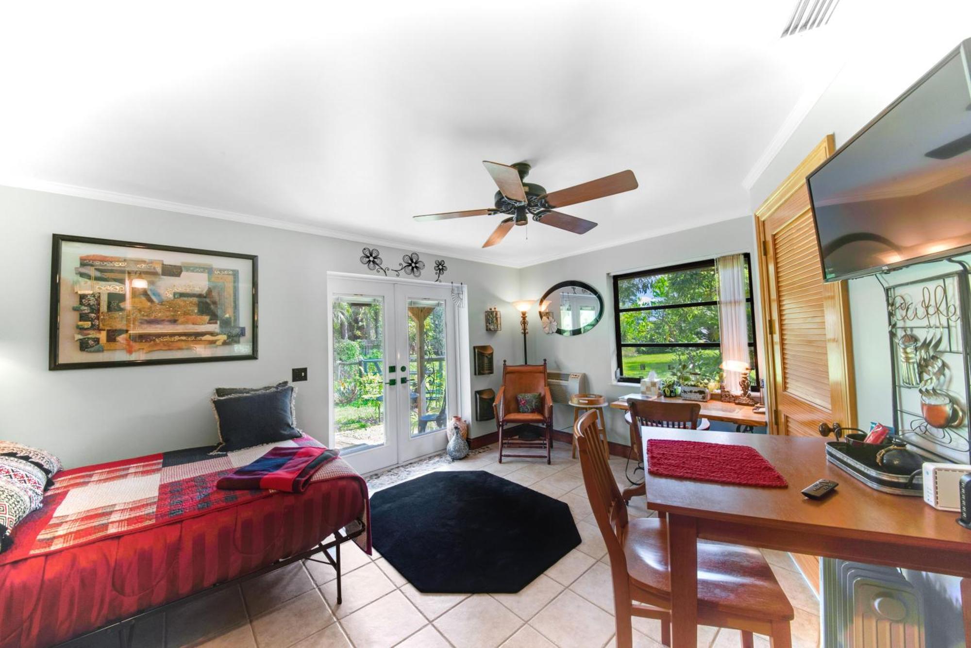 Bed and Breakfast La Quiete Cove For One à Lake Worth Beach Extérieur photo